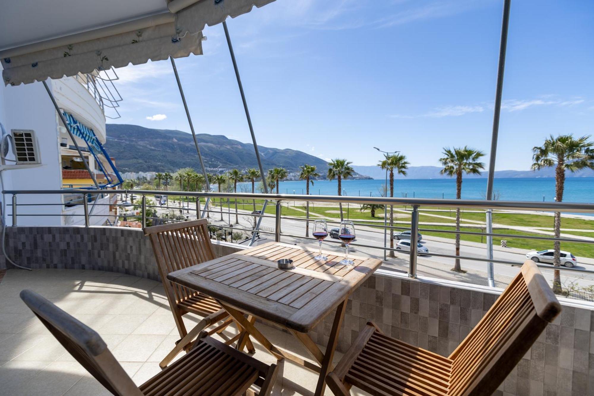 Azure Bliss Seaview Vlore-Kean Apartment Екстериор снимка