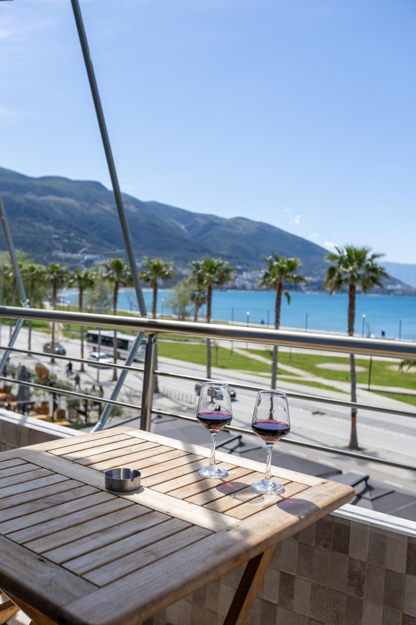 Azure Bliss Seaview Vlore-Kean Apartment Екстериор снимка